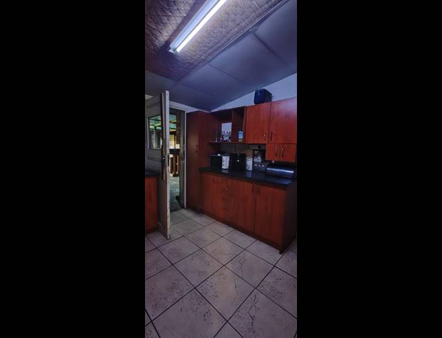 4 BEDROOM HOUSE FOR SALE IN DANVILLE